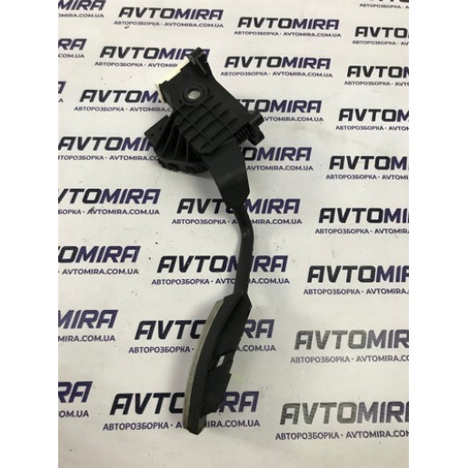 Педаль акселератора Opel Corsa D 2006-2014 55702021